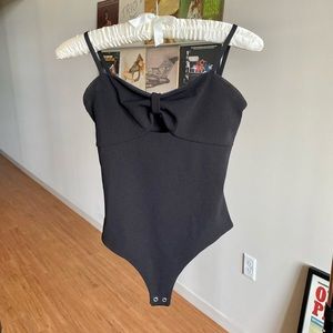 Express Front Twist Bodysuit Black